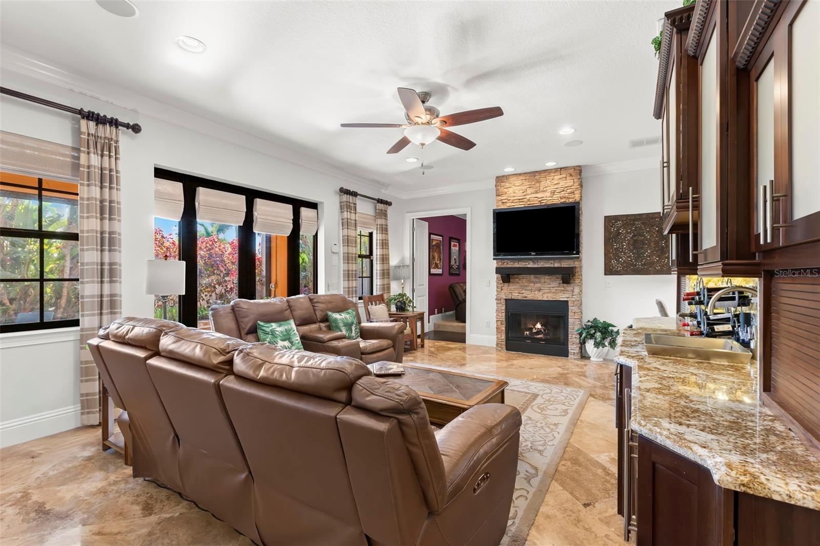 TIERRA VERDE UNIT 1 4TH REP - Residential