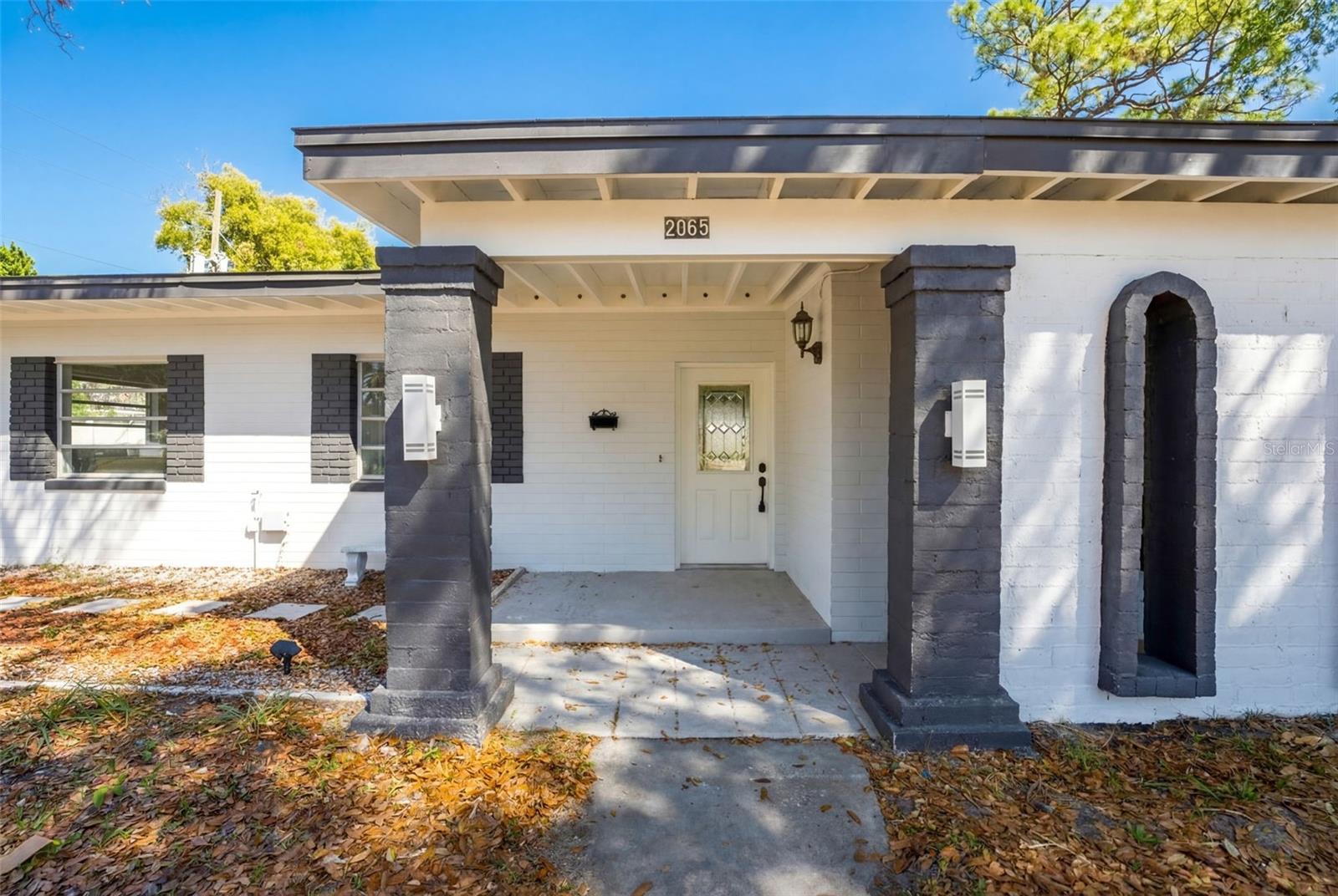 2065 DERBYSHIRE ROAD