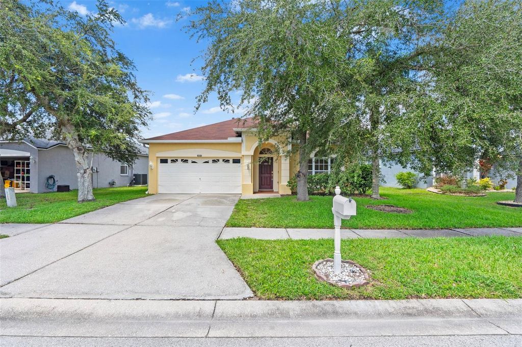 Photo of 10301 Beneva Drive, Tampa, FL 33647 (MLS # T3553102)