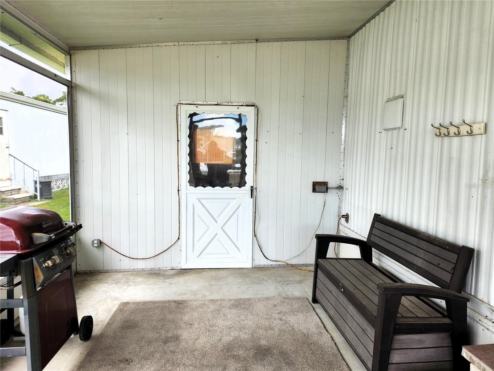 HOLIDAY PARK - Residential