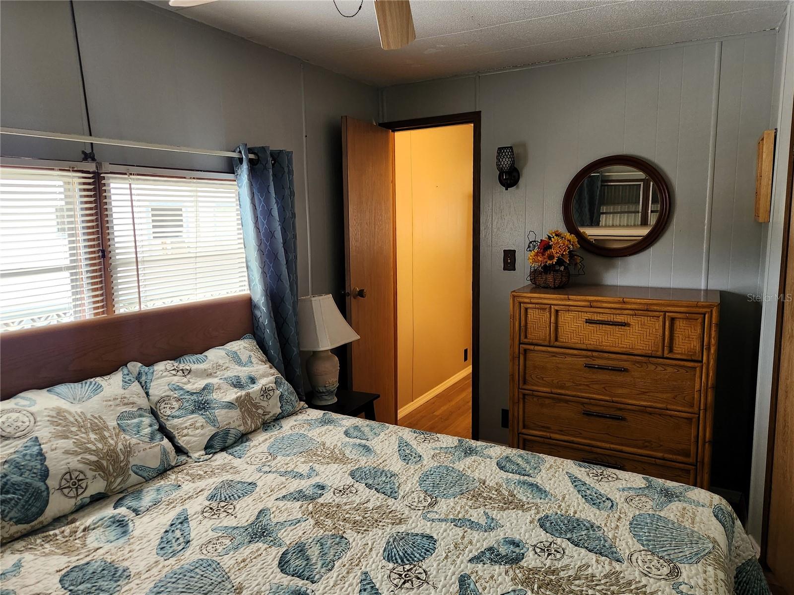 HOLIDAY PARK - Residential