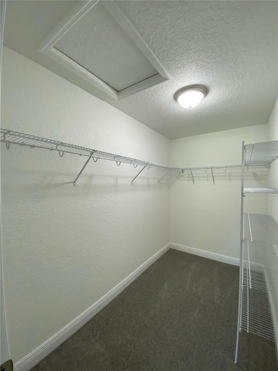 MARION OAKS UN 01 - Residential Lease