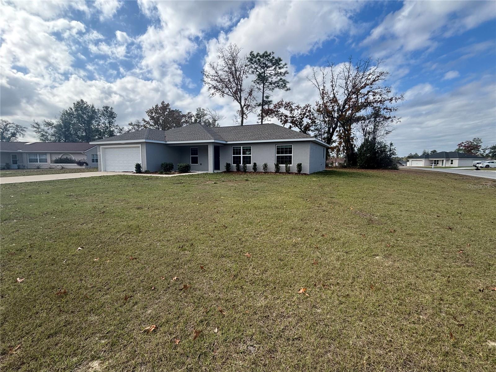 MARION OAKS UN 01 - Residential Lease