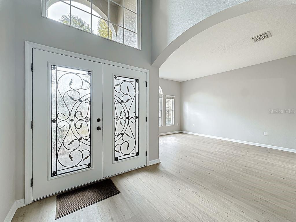 Photo of 15612 Montesino Drive, Orlando, FL 32828 (MLS # O6363862)