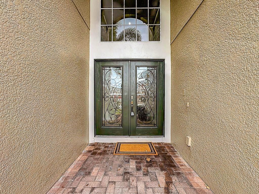 Photo of 15612 Montesino Drive, Orlando, FL 32828 (MLS # O6363862)