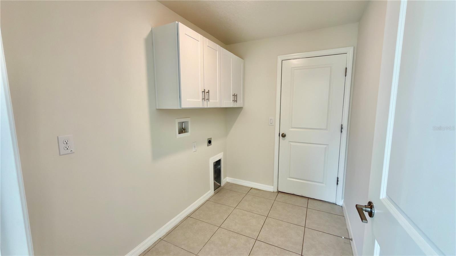 ABBOTT SQUARE - Residential