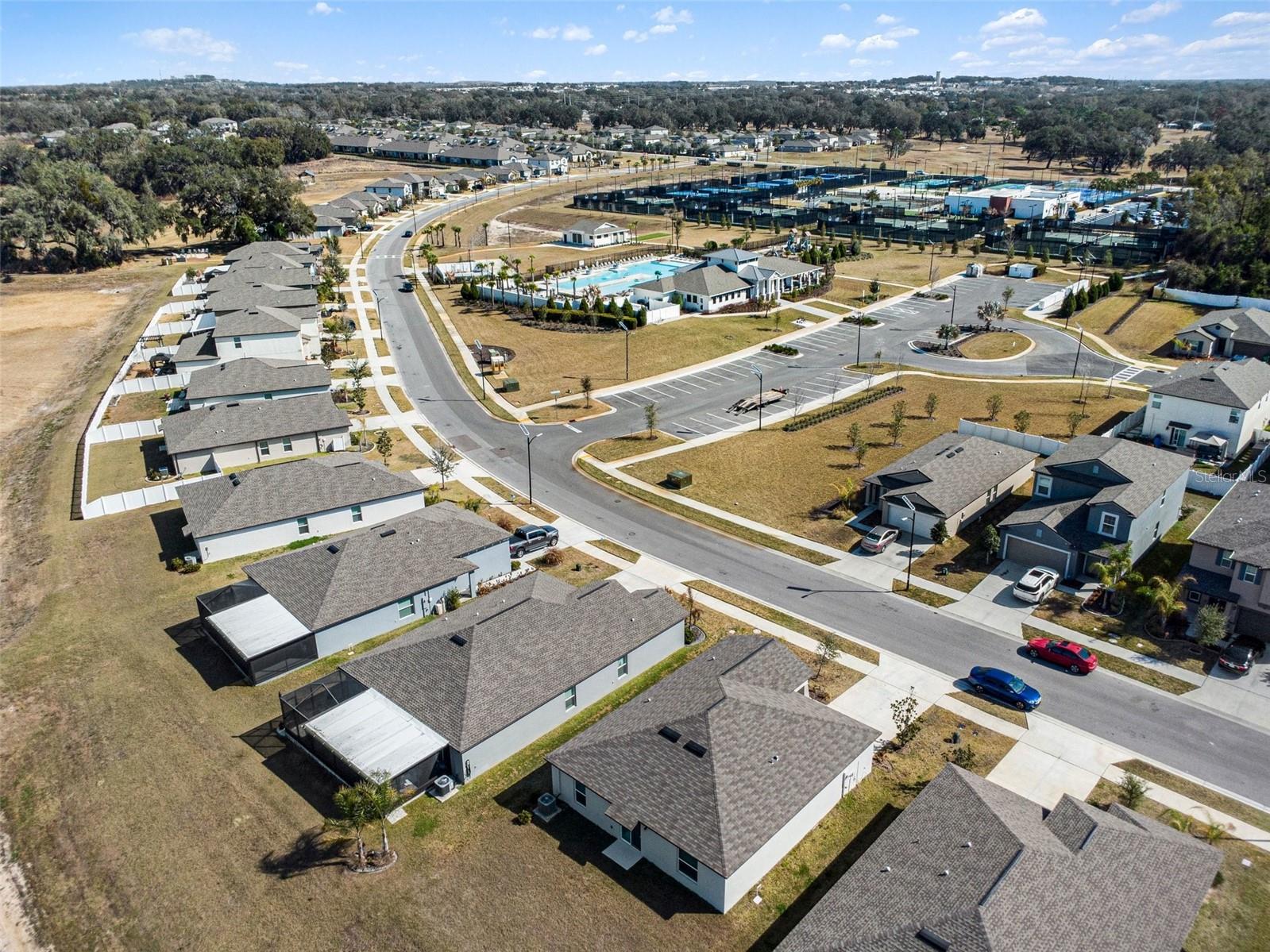ABBOTT SQUARE - Residential