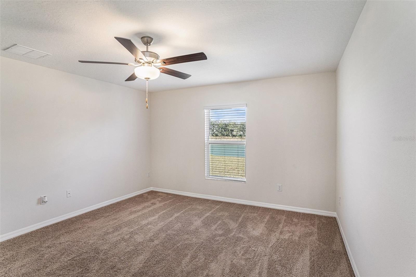 ABBOTT SQUARE - Residential