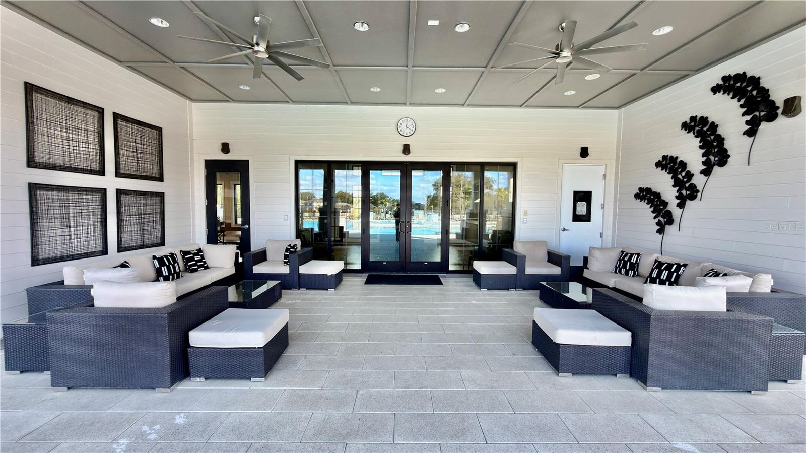 ABBOTT SQUARE - Residential