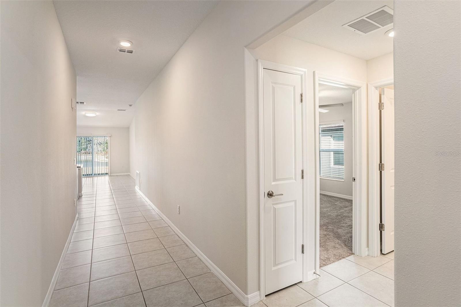 ABBOTT SQUARE - Residential