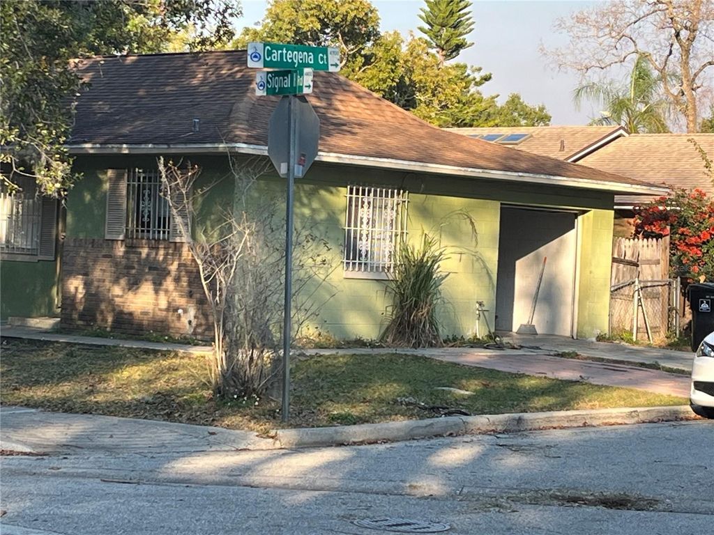 Photo of 4407 Signal Hill Road, Orlando, FL 32808 (MLS # O6378741)