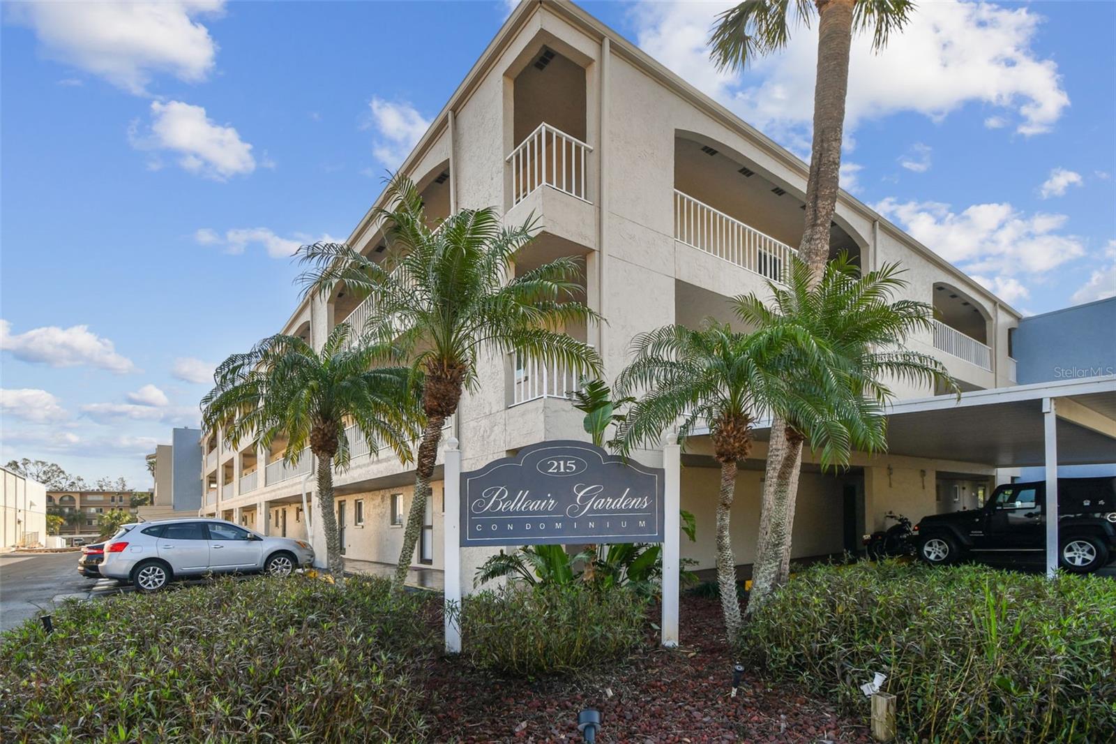 215 VALENCIA BOULEVARD 106