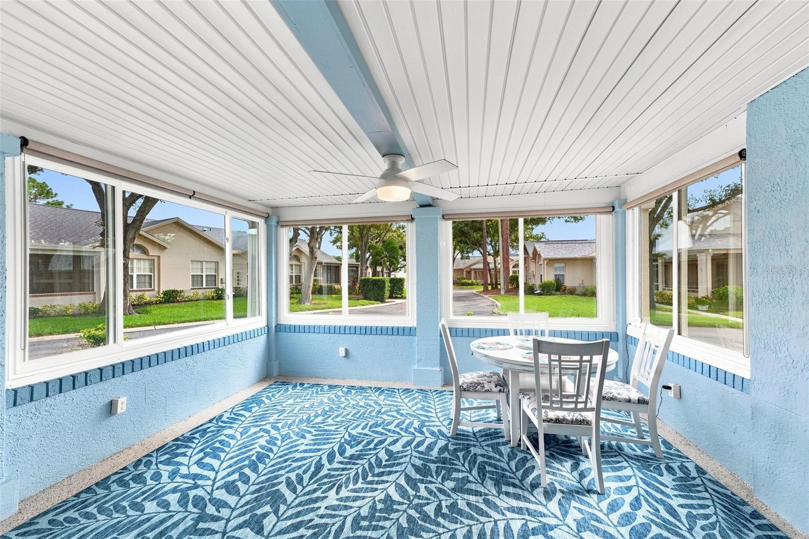 1124 GOLFVIEW WOODS DRIVE na