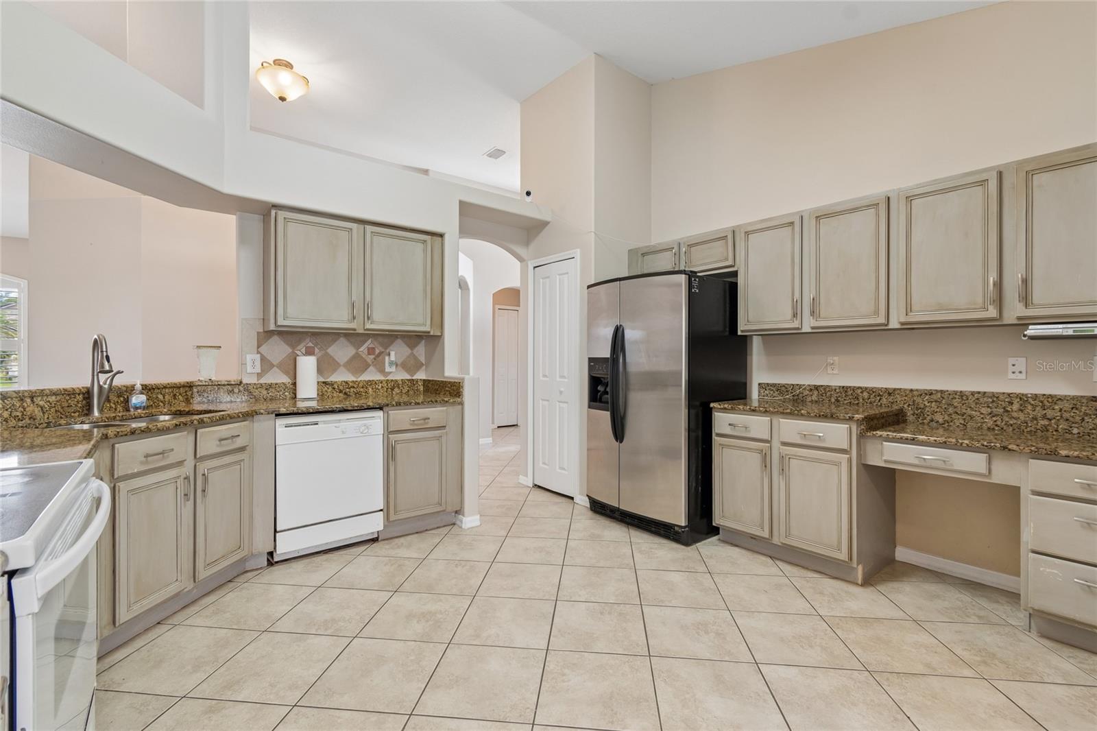 MEADOW POINTE PRCL 17 - Residential