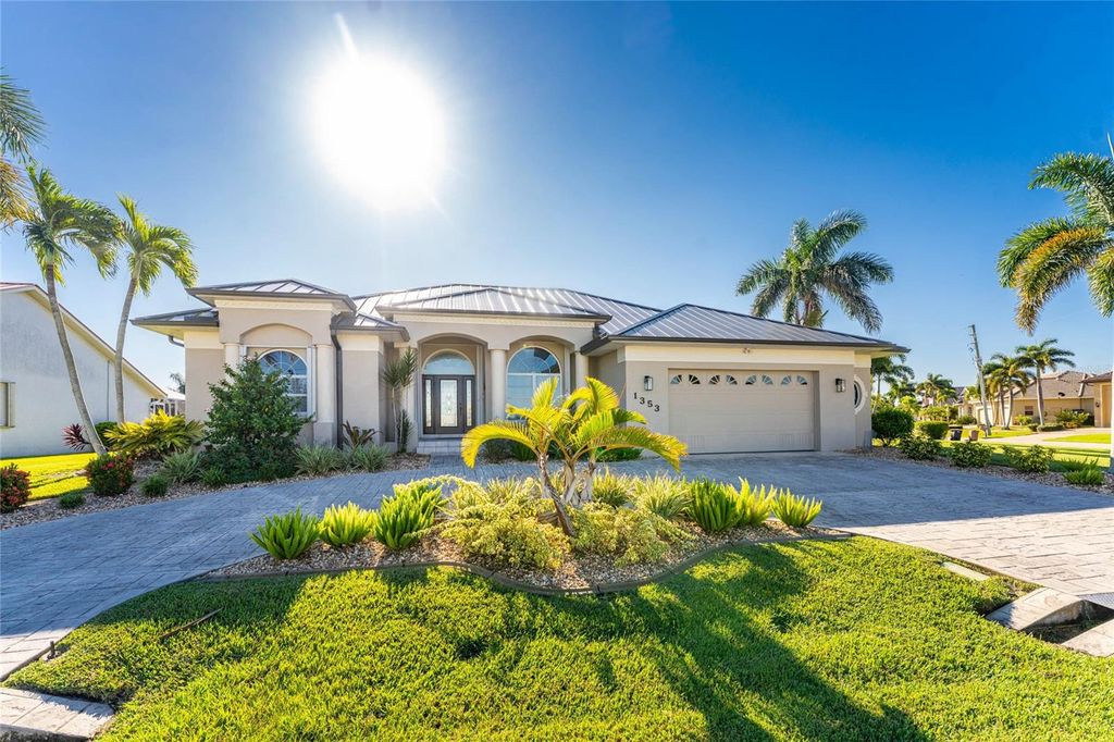 Photo of 1353 Thrasher Dr, Punta Gorda, FL 33950 (MLS # C7517570)