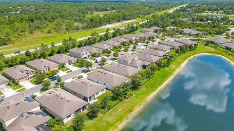 A home in DELAND