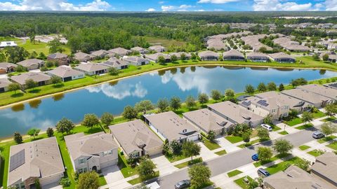 A home in DELAND