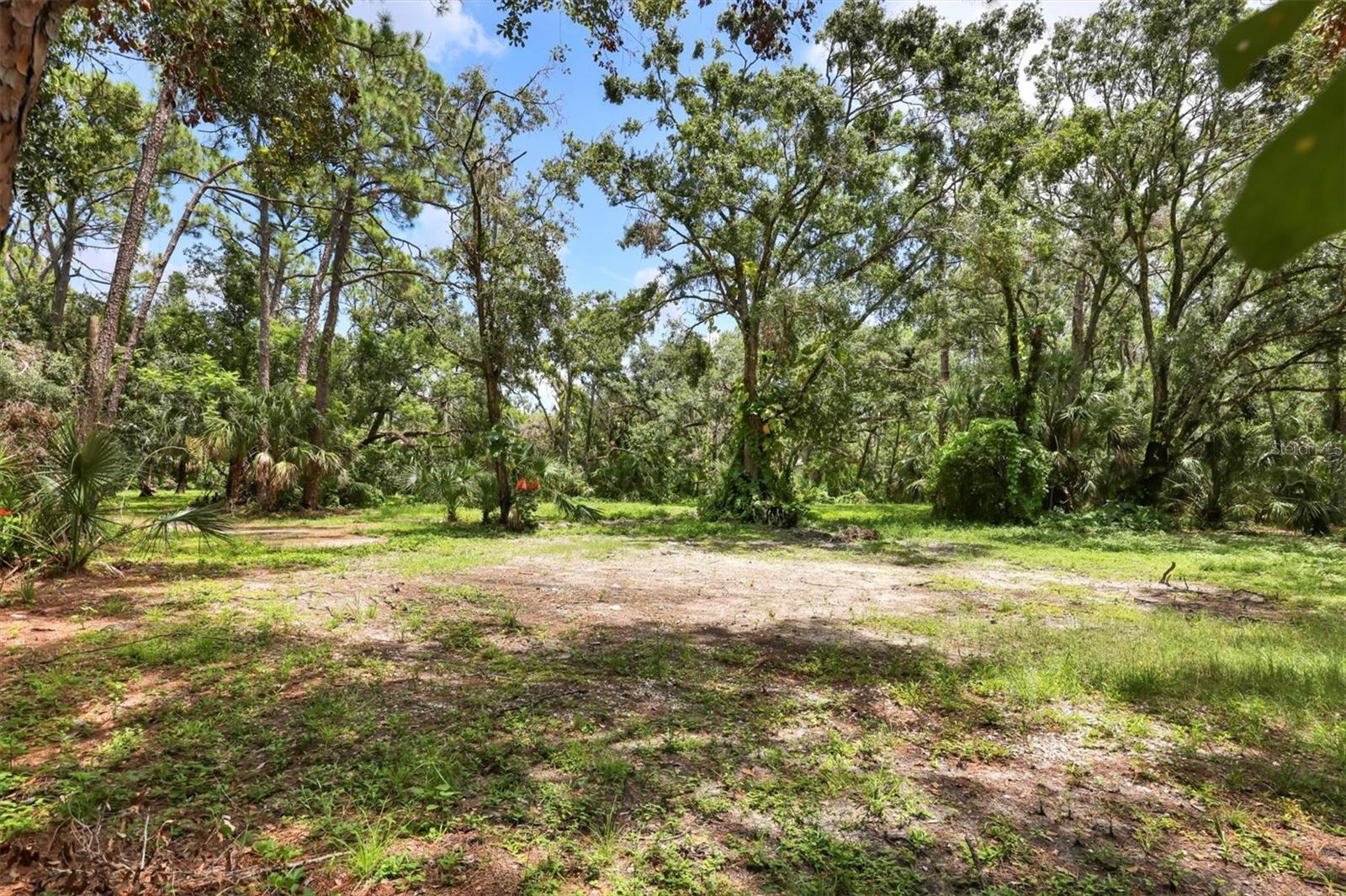 MAPLE GROVE ESTATES - Land