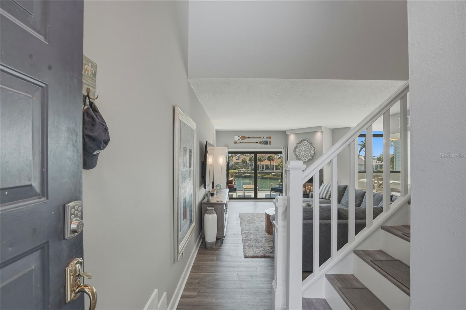 557 PINELLAS BAYWAY S 311