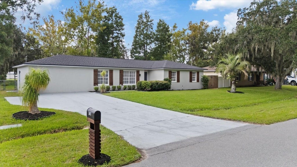 Photo of 3417 Lori Lane S, Lakeland, FL 33801 (MLS # TB8539355)