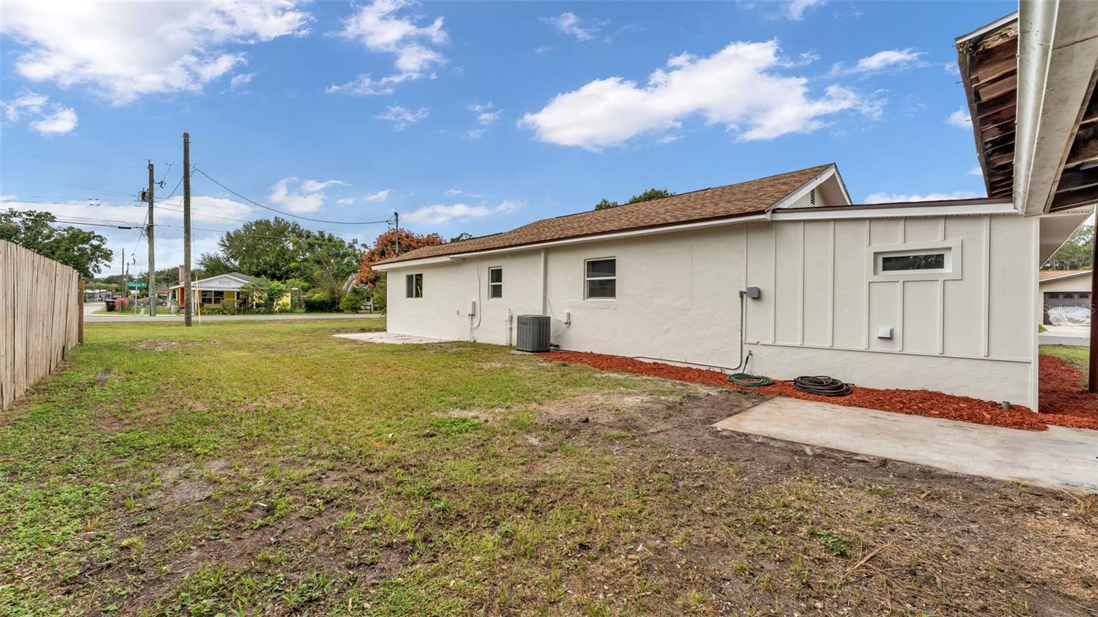 AUBURNDALE LAKESIDE PARK - Residential