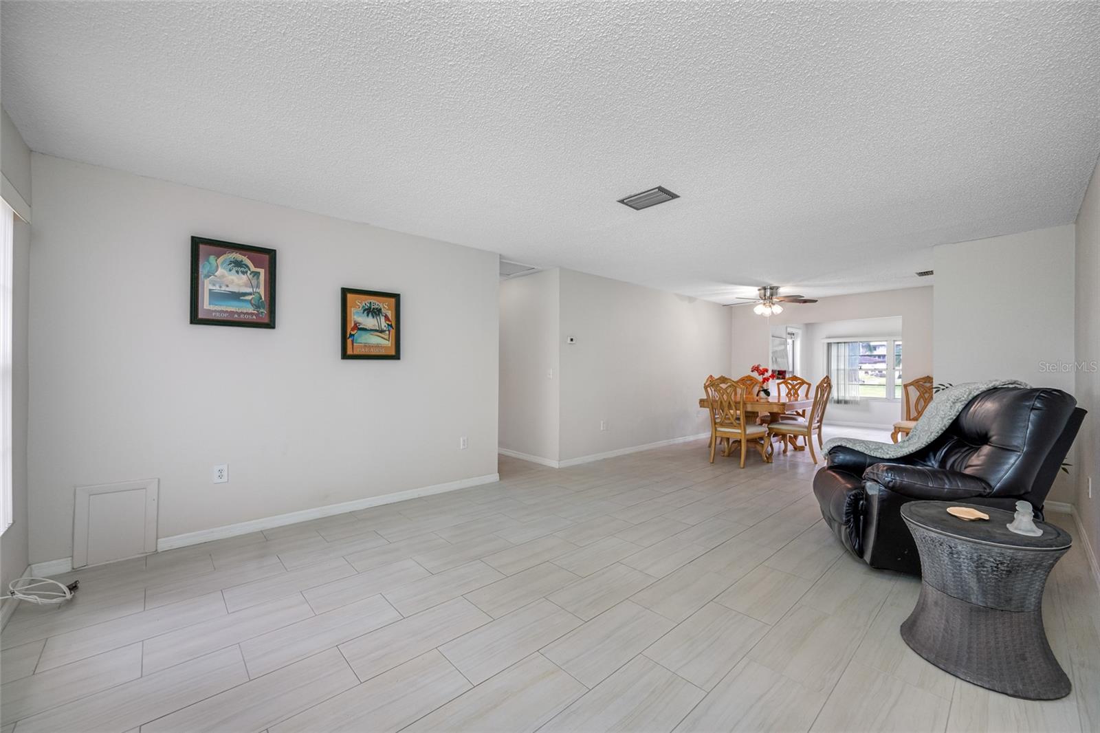 VILLAS CAPRI CONDO - Residential
