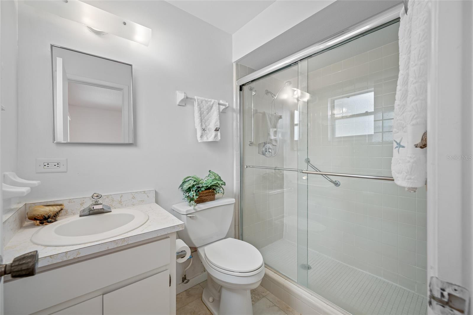 VILLAS CAPRI CONDO - Residential