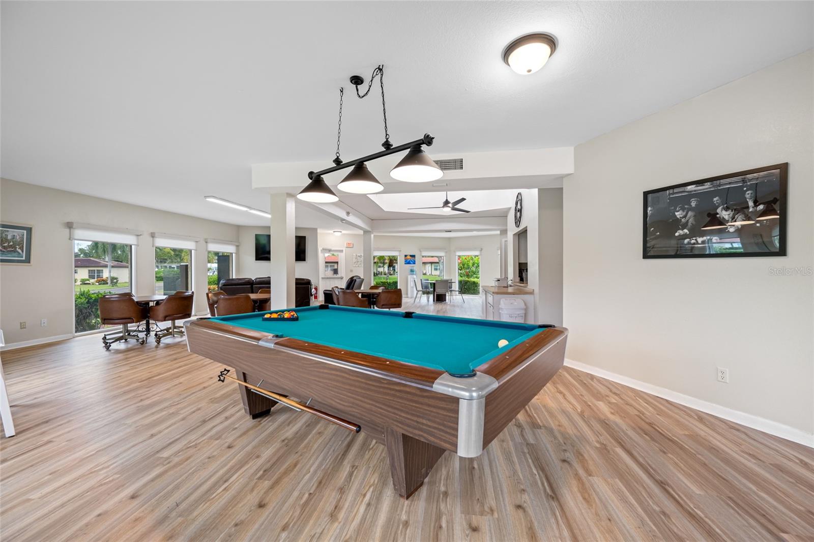 VILLAS CAPRI CONDO - Residential