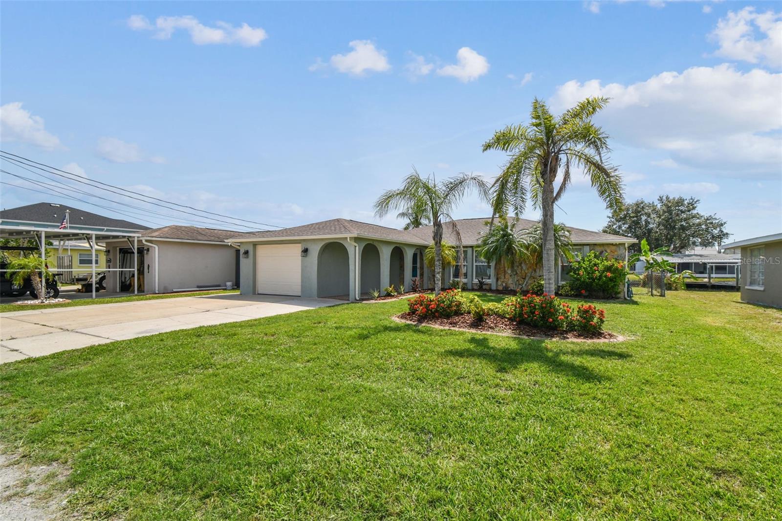 HUDSON BEACH ESTATES UN 3 ADD 1 - Residential Lease