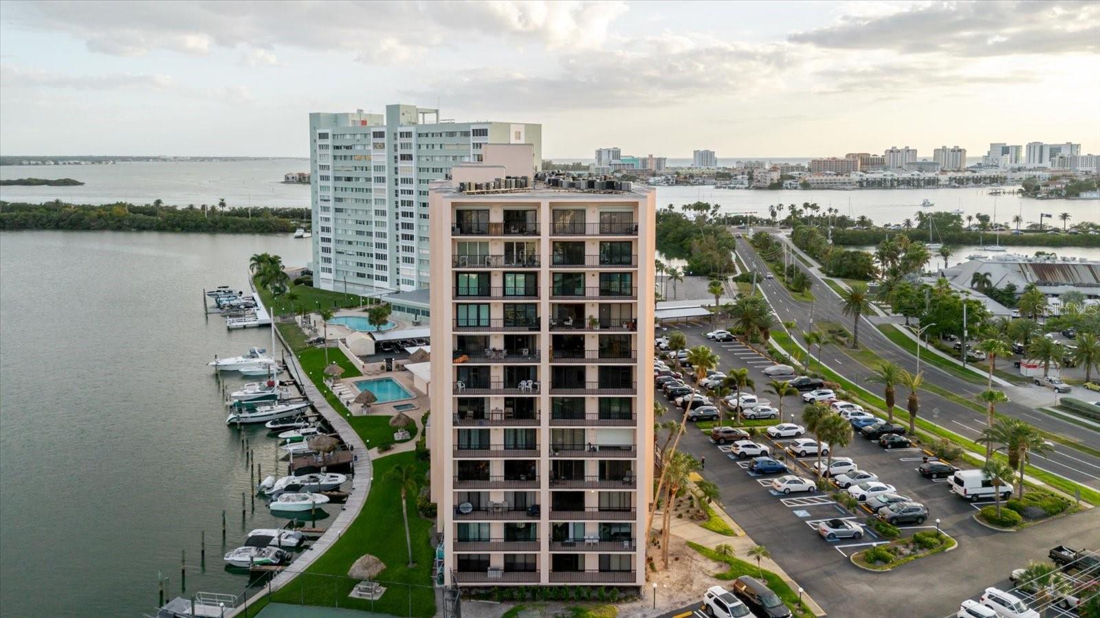 51 ISLAND WAY CONDO - Residential