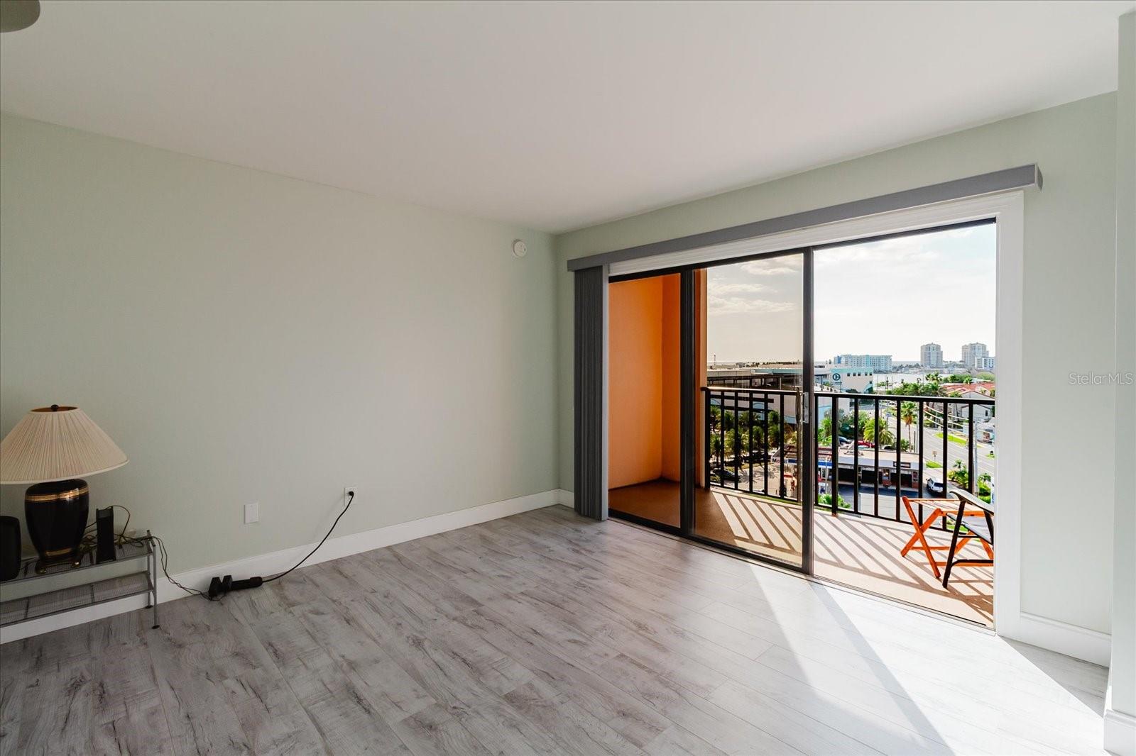 51 ISLAND WAY CONDO - Residential