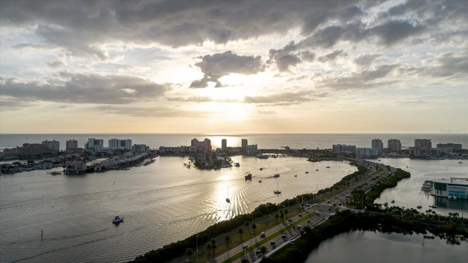 51 ISLAND WAY CONDO - Residential