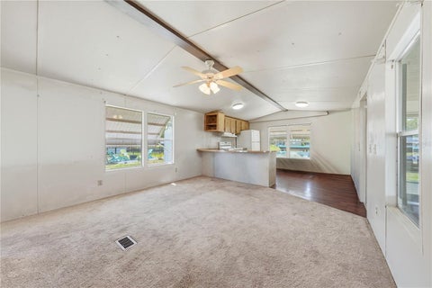 30107 Green Bay Drive, Tavares, FL 32778