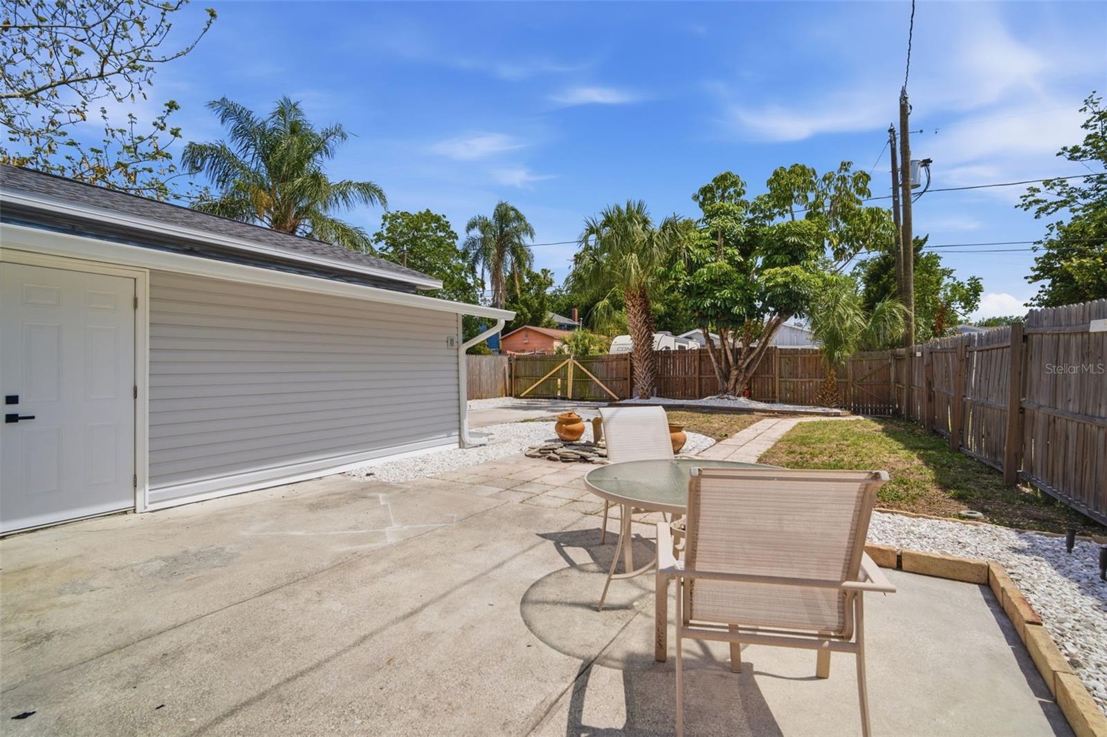INTER BAY - Residential