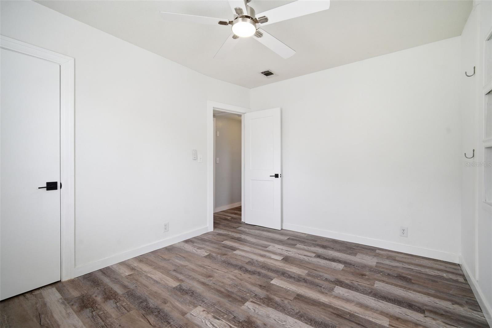 INTER BAY - Residential