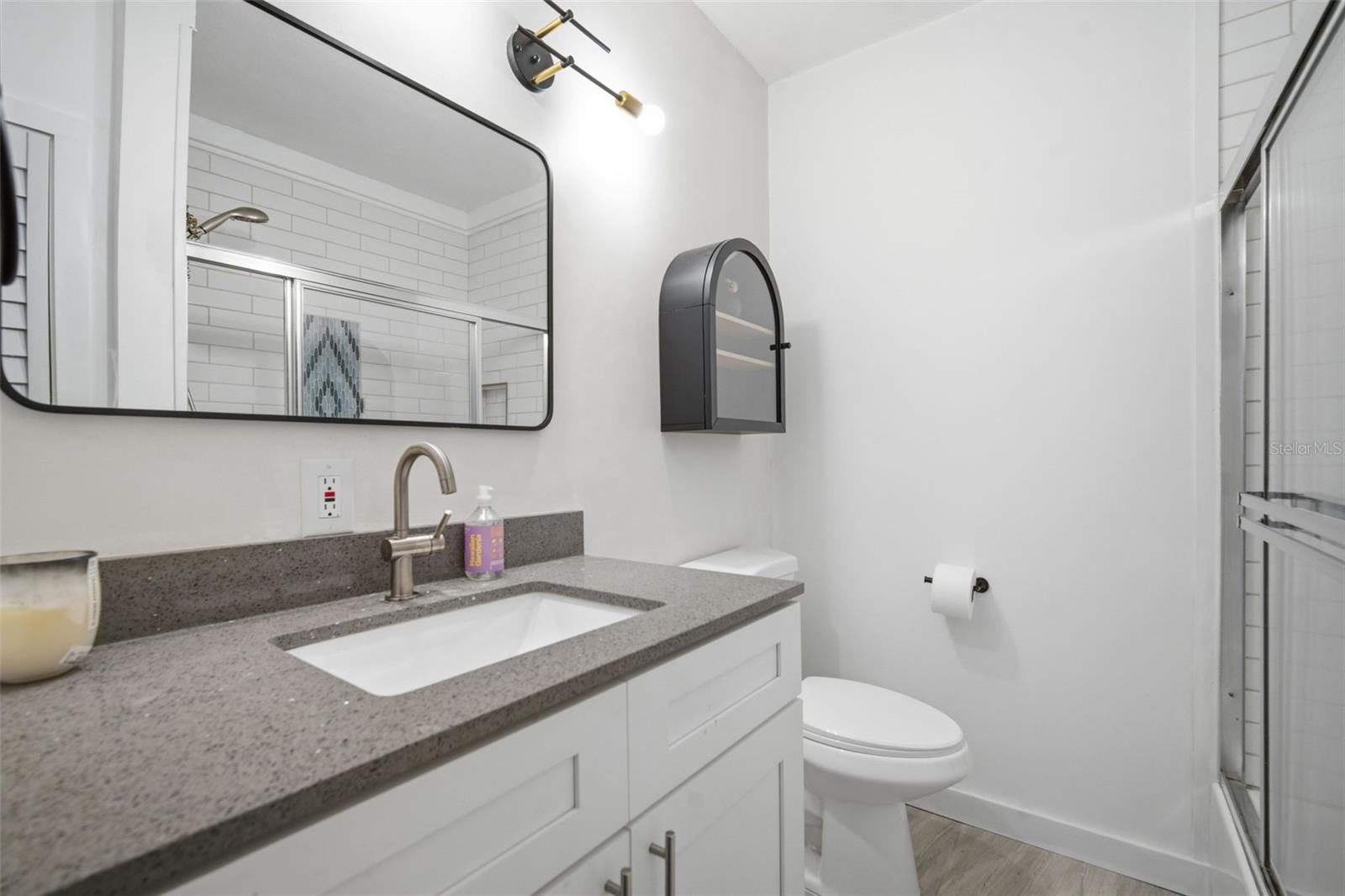 INTER BAY - Residential