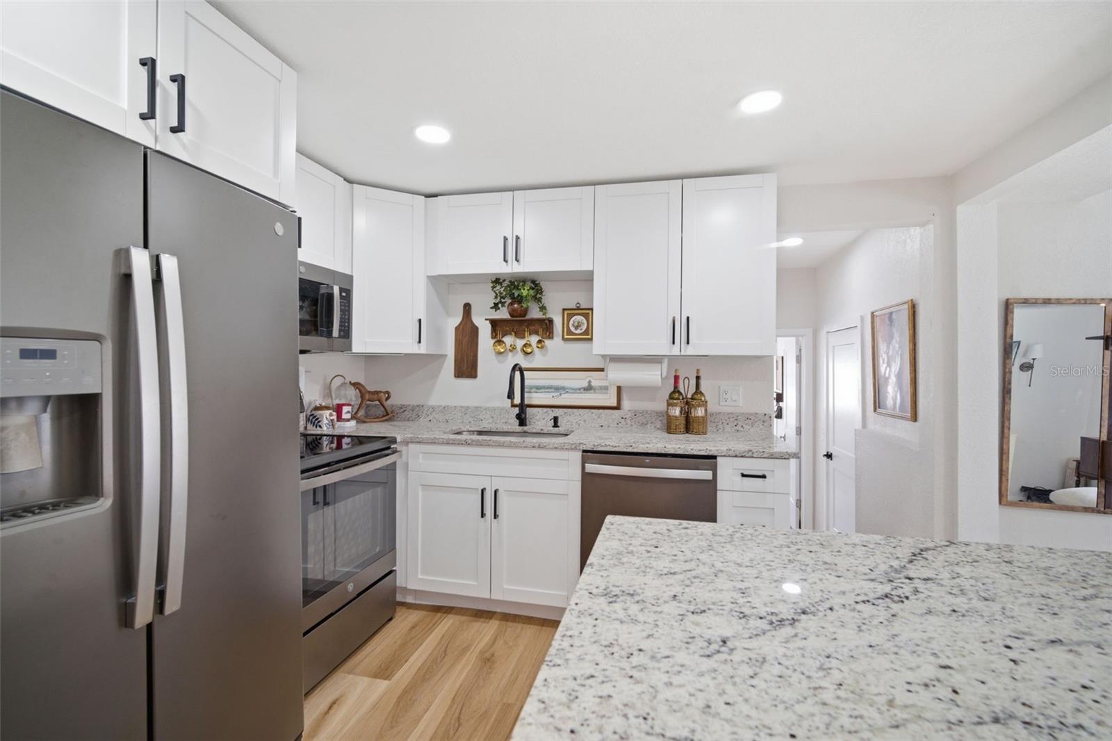INTER BAY - Residential