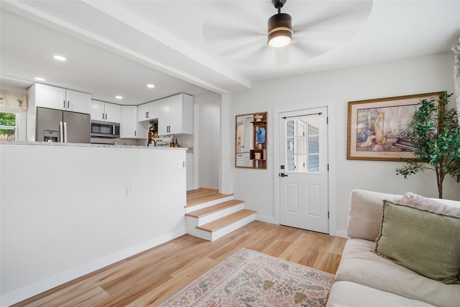 INTER BAY - Residential