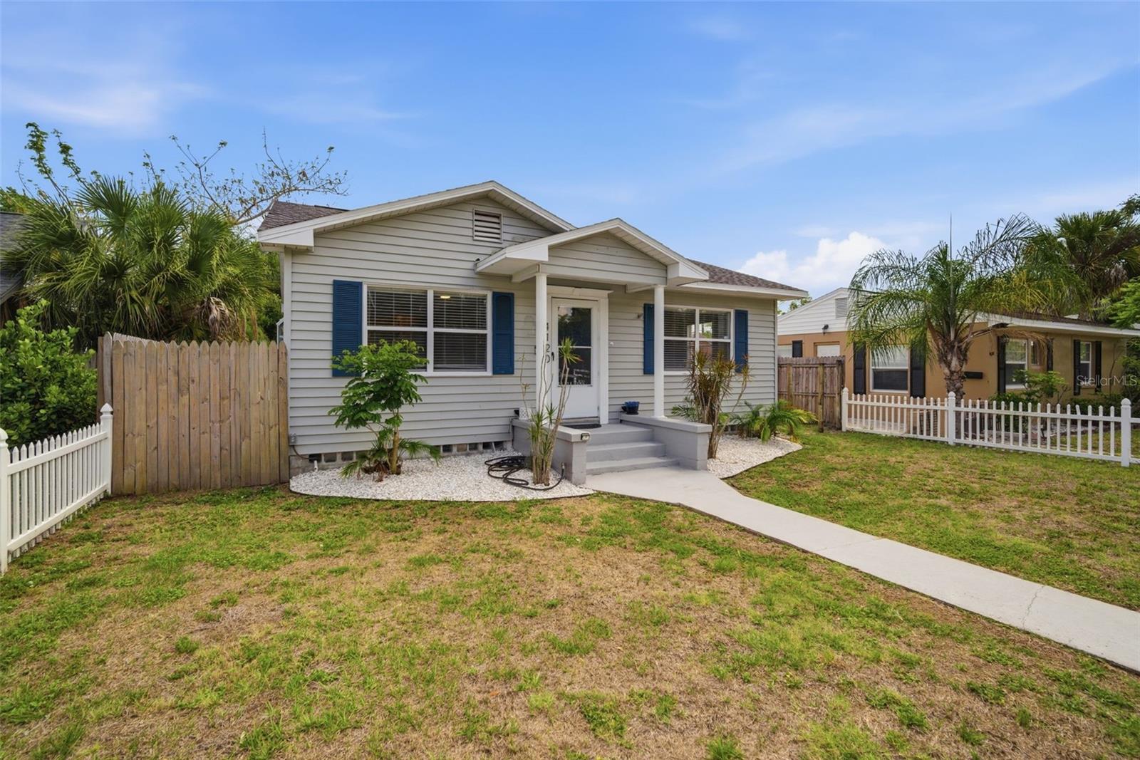 INTER BAY - Residential