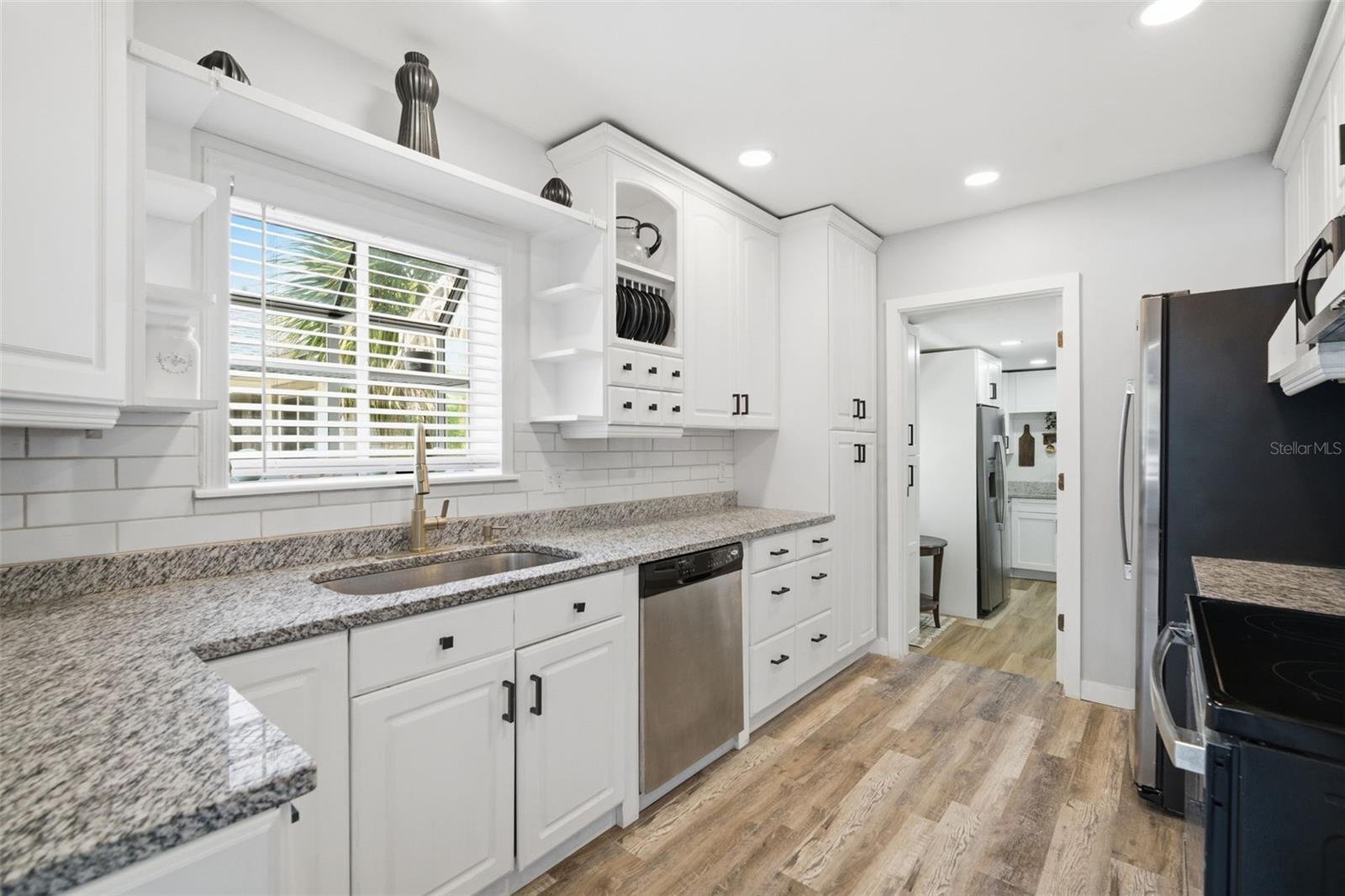 INTER BAY - Residential