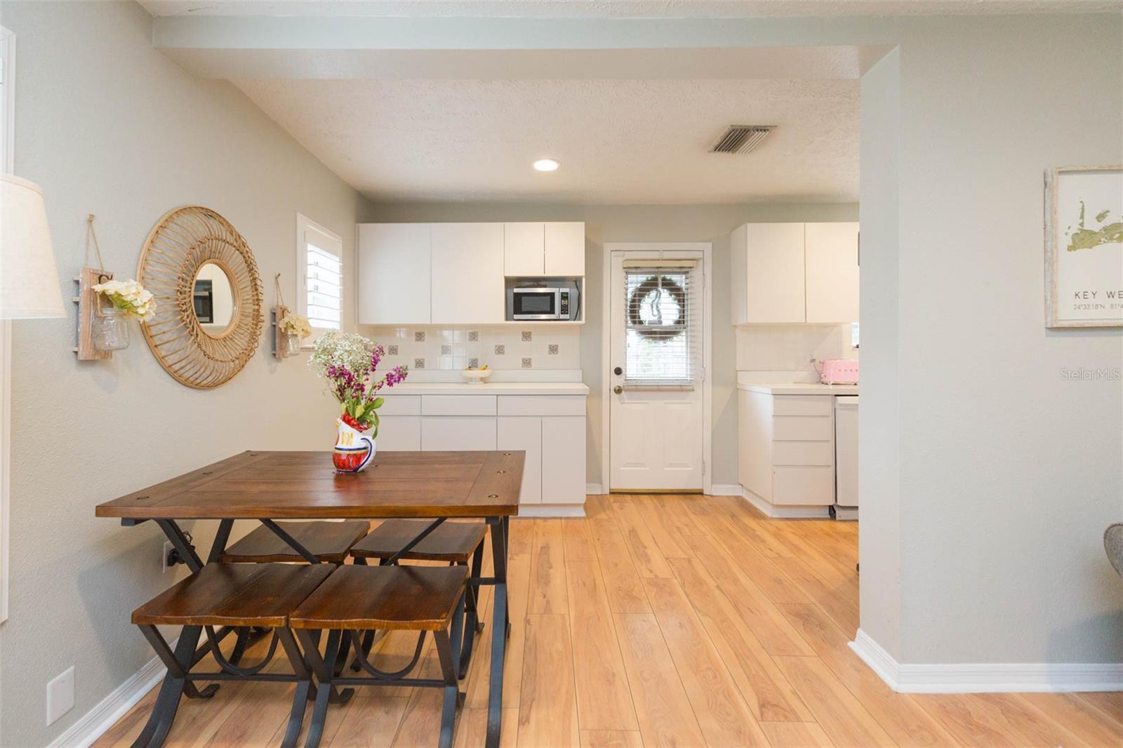 OAKELLARS - Residential