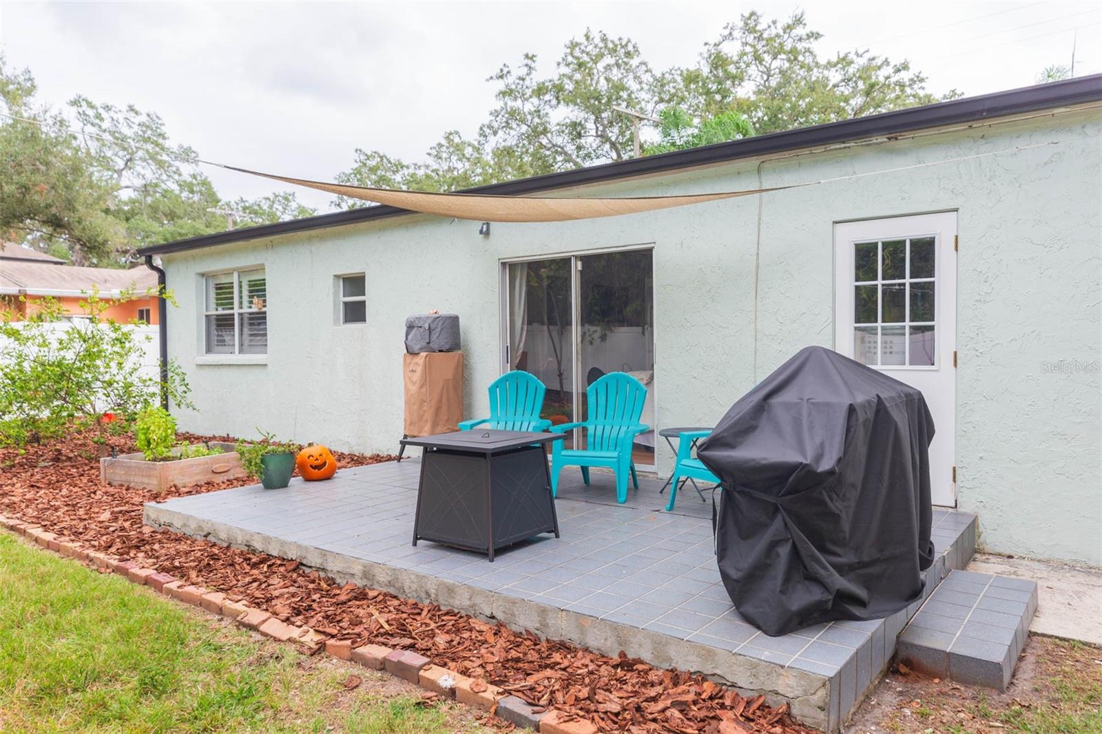 OAKELLARS - Residential