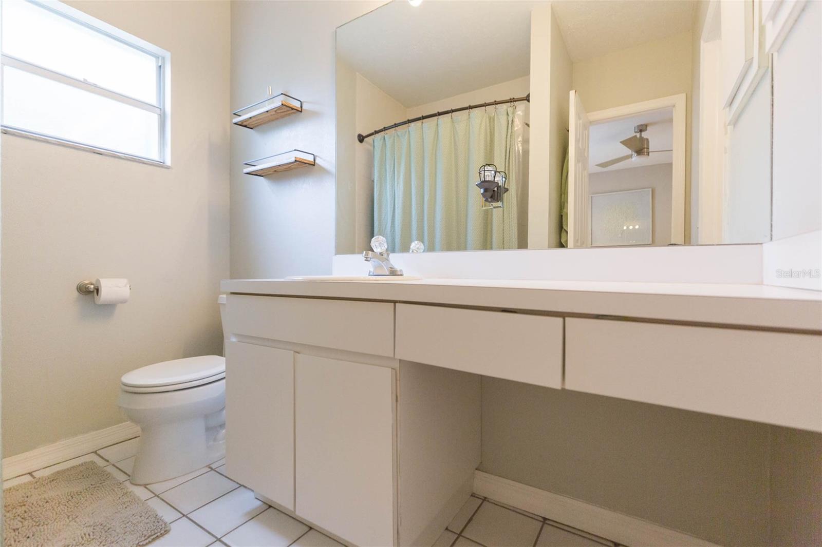 OAKELLARS - Residential