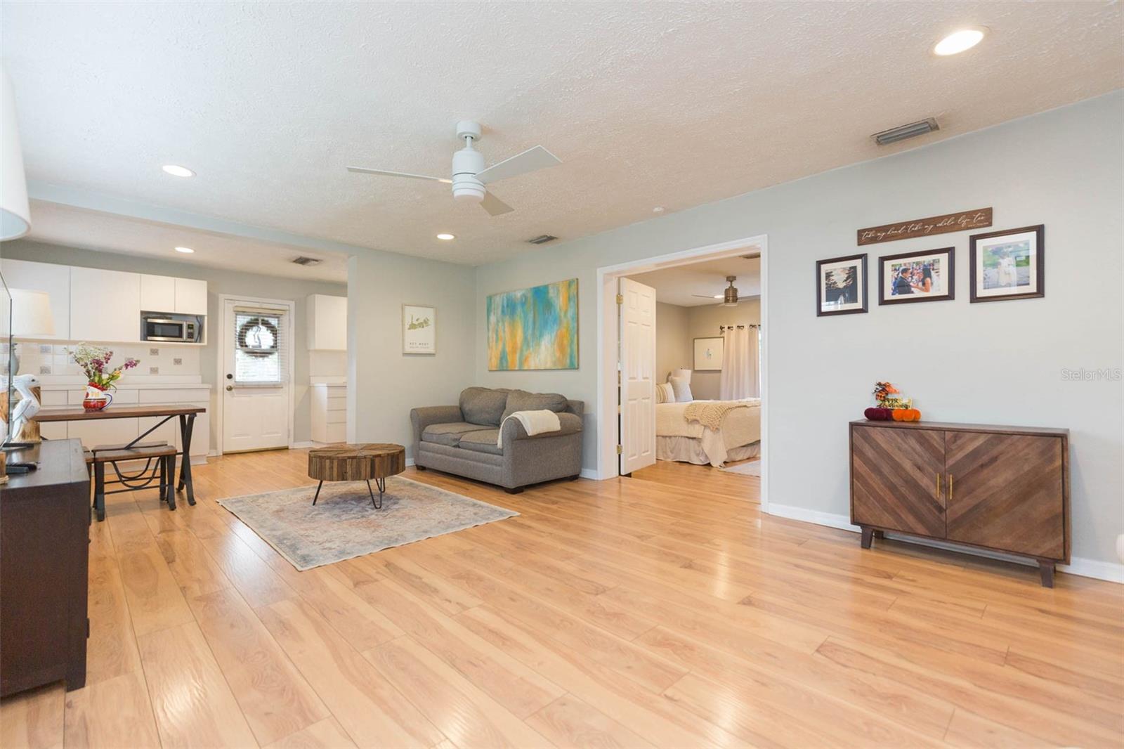 OAKELLARS - Residential