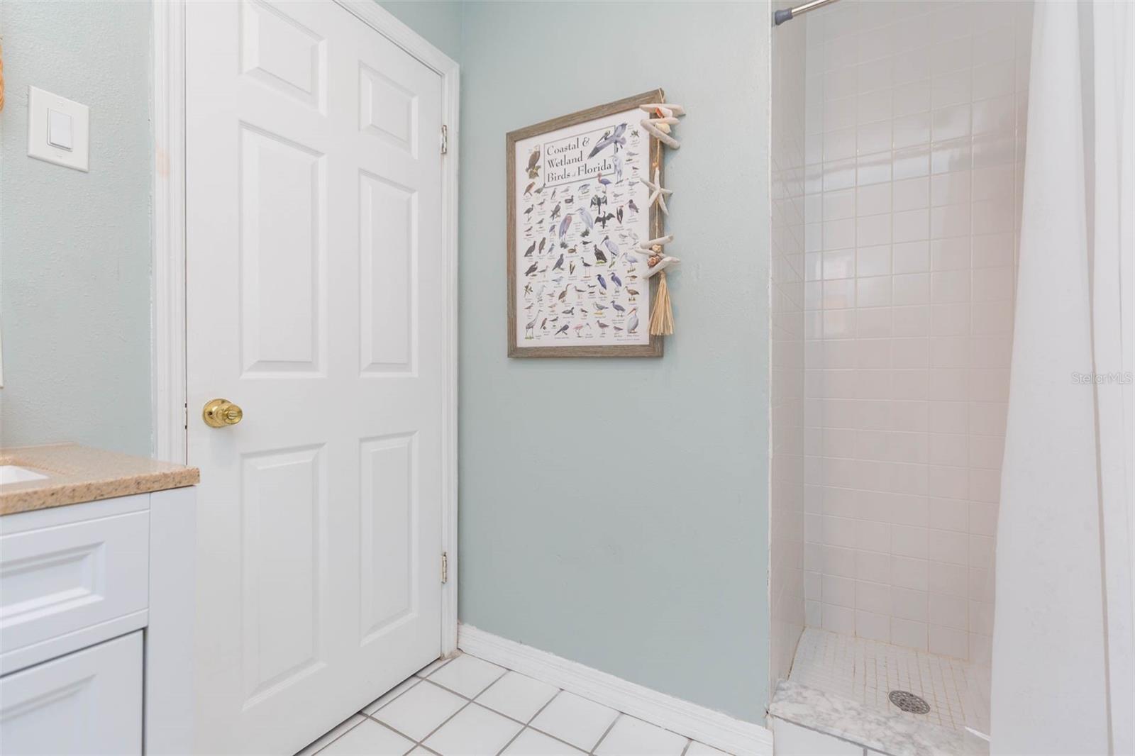 OAKELLARS - Residential