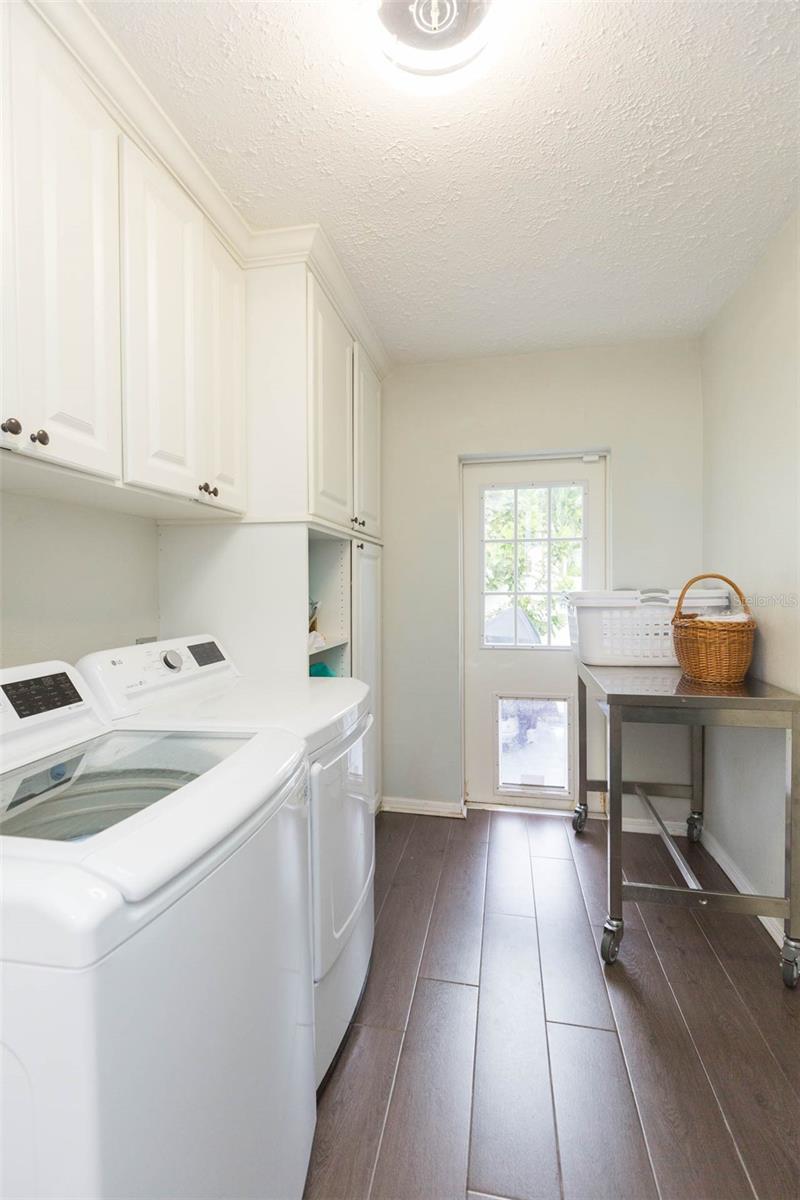 OAKELLARS - Residential