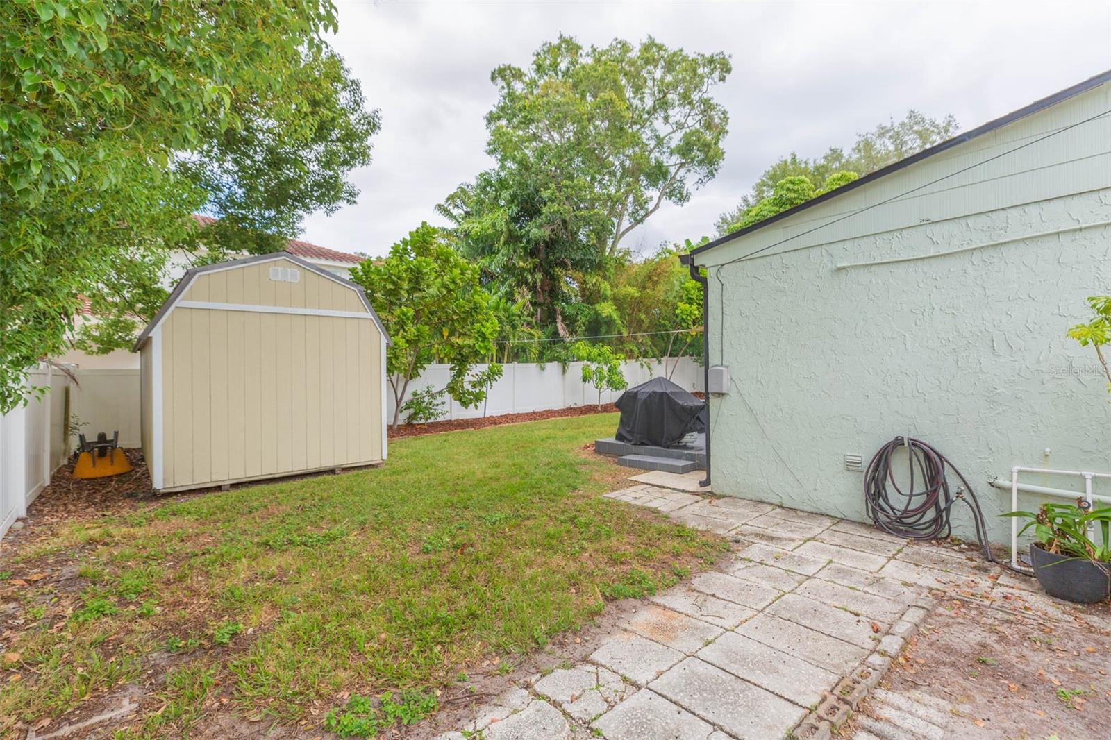 OAKELLARS - Residential