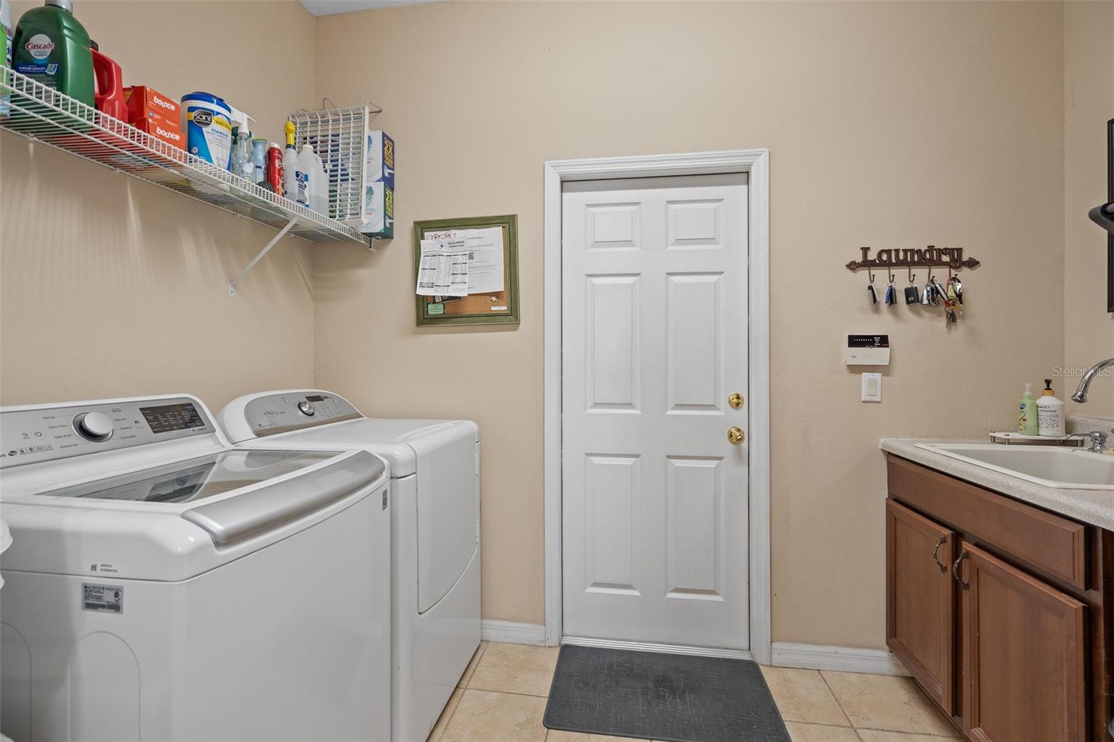 VISTA LAKES VLGS N-14 WARWICK - Residential