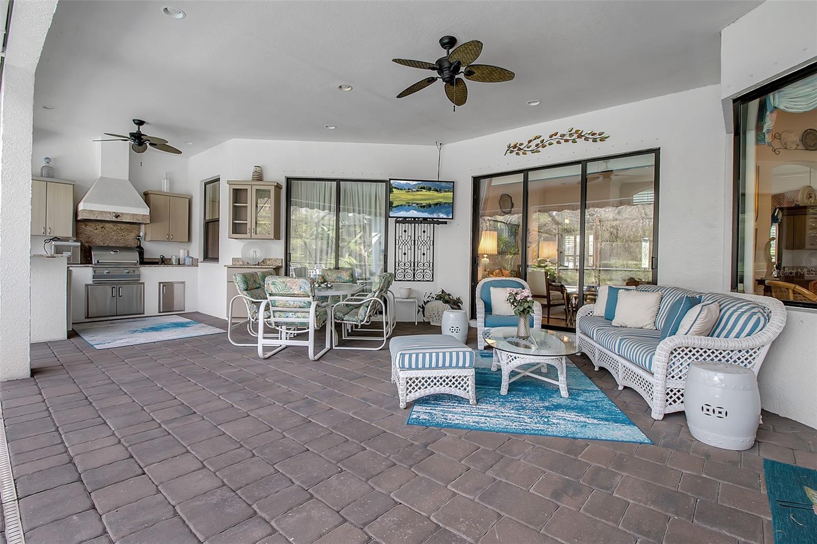 HAMMOCKS UNIT 2 - Residential