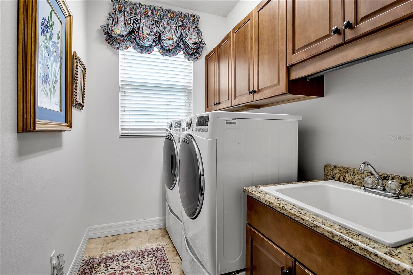 HAMMOCKS UNIT 2 - Residential